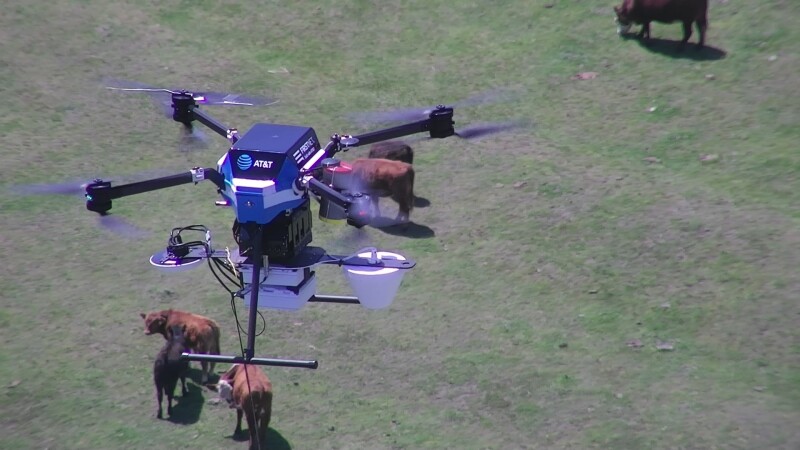 AT&amp;T’s Flying COW Transmits 5G Network by Tethered Drone