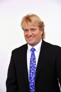 Dan-Andrew(1).jpg.small.300x300.jpeg