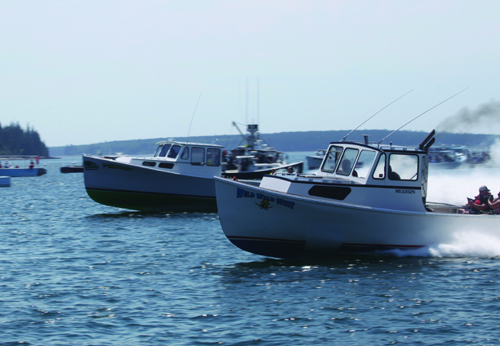 record-breaking-maine-lobster-boat-race-season-in-final-stretch