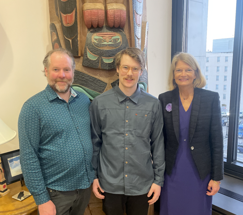 2023 NF Highliner Matt Alward, his son Quinn, and AK Senator Murkowski