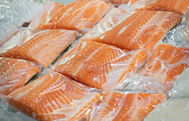 Norwegian salmon prices drop 8 percent as downward trend continues - Vimarsana News