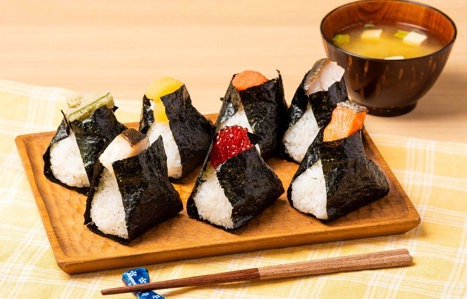 アラスカの魚介類は日本の「おにぎりブーム」の恩恵を受けている。
