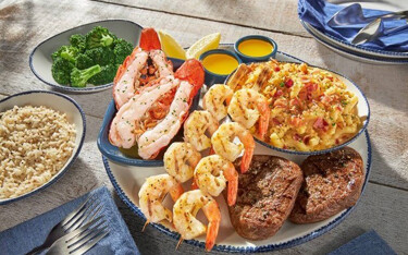 Red Lobster Open Christmas 2022 Zt9Cpkf33Xm_9M