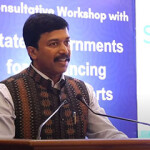 MPEDA Chairman D V Swamy delivering a presentation.