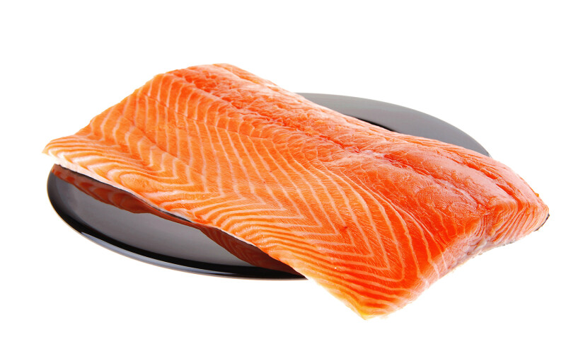 Salmon fillet on a plate.