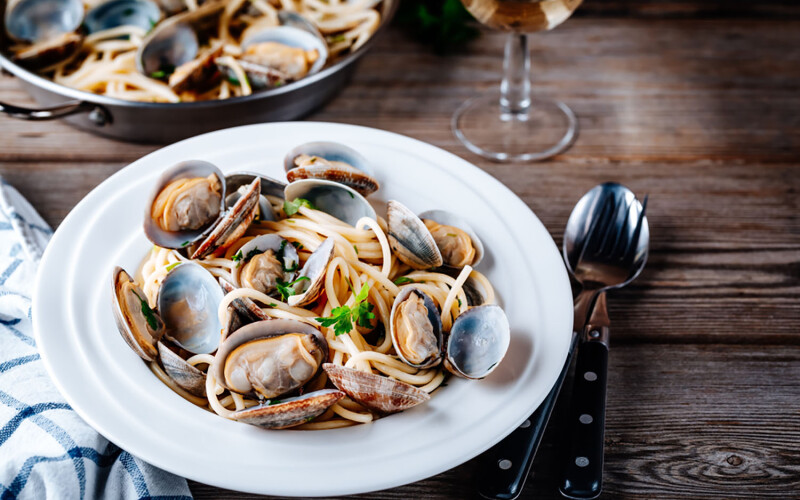 Spaghetti with clams.