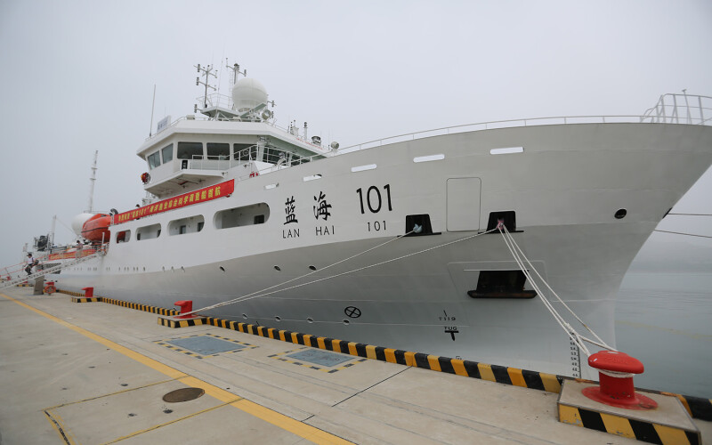 The Lan Hai 101 research vessel