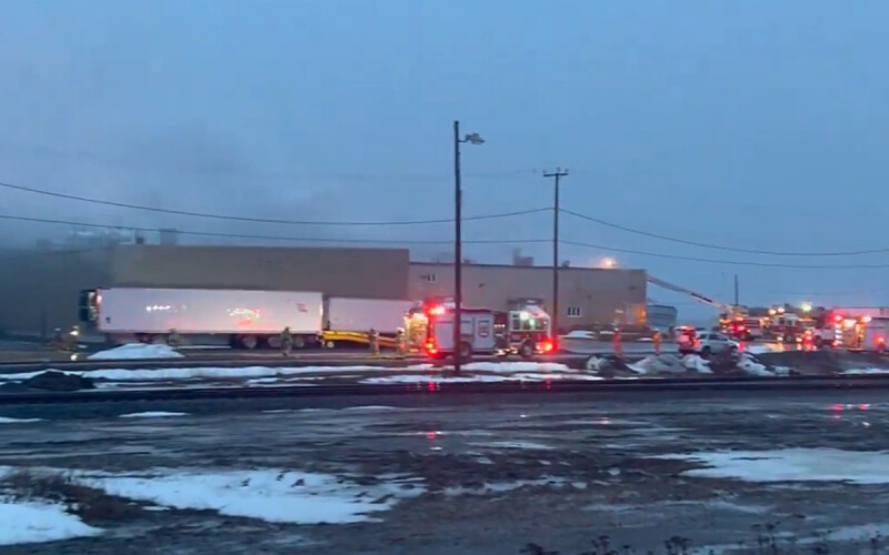Crews responding to a fire at the Fruits de mer de l'Est du Québec processing plant