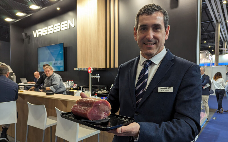 Vaessen Commercial Director Jordi Alvarez showing one of the products that can be made with the company's equipment