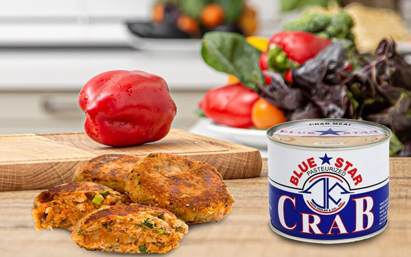 A can of Blue Star pasteurized crab meat