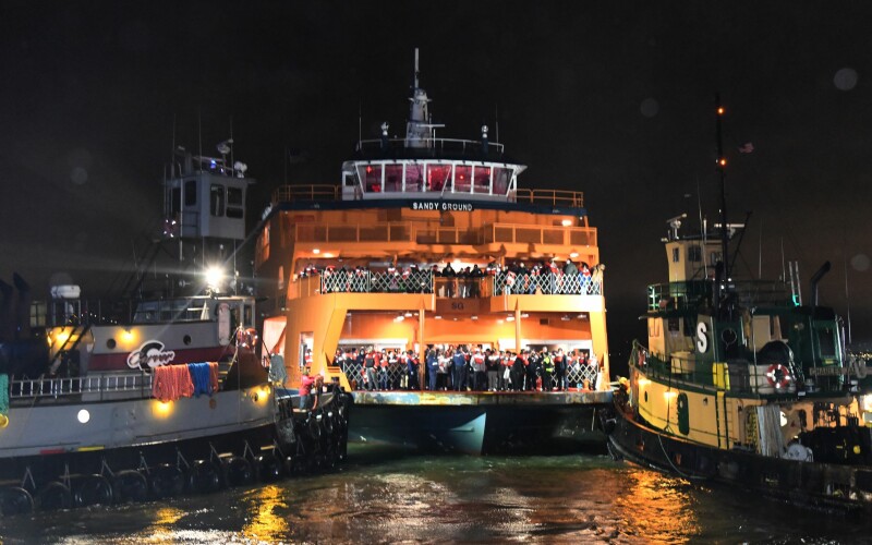Mariners worked together to keep passengers safe during last year’s N.Y. ferry fire